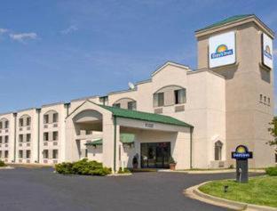 Days Inn By Wyndham Blue Springs Kamer foto